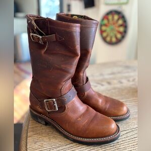 Chippewa Raynard Buckle Engineer Boots Women’s 7